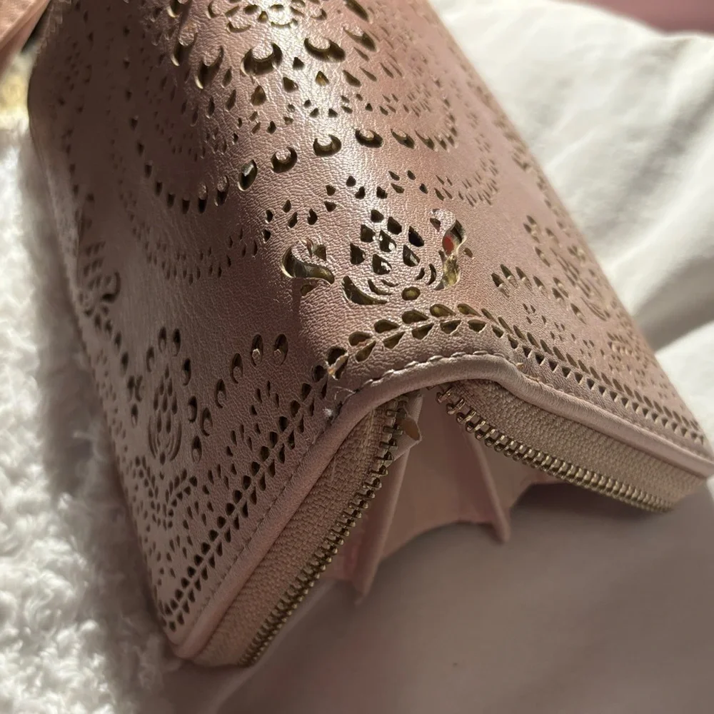 Claire's Pink Laser-Cut Wristlet - Picture 3 of 5